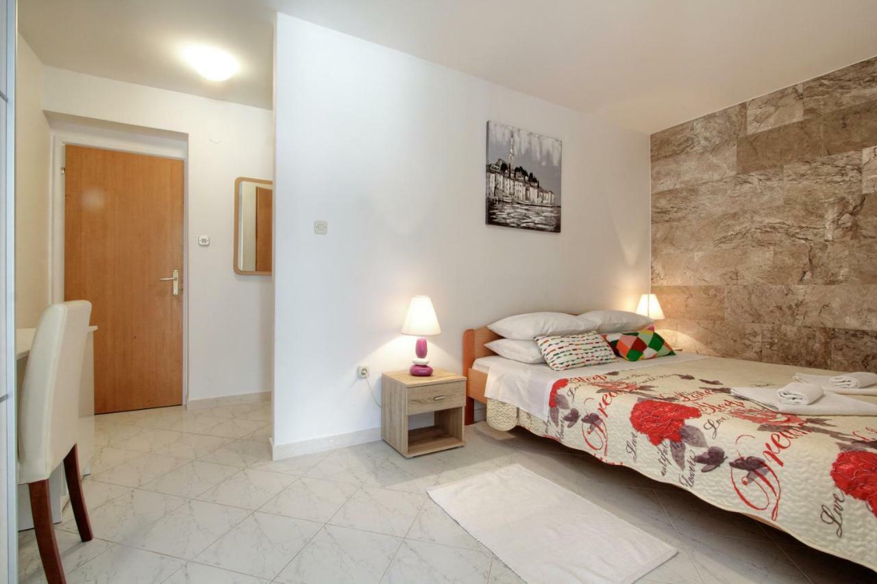 Apartments Nine سلانو المظهر الخارجي الصورة
